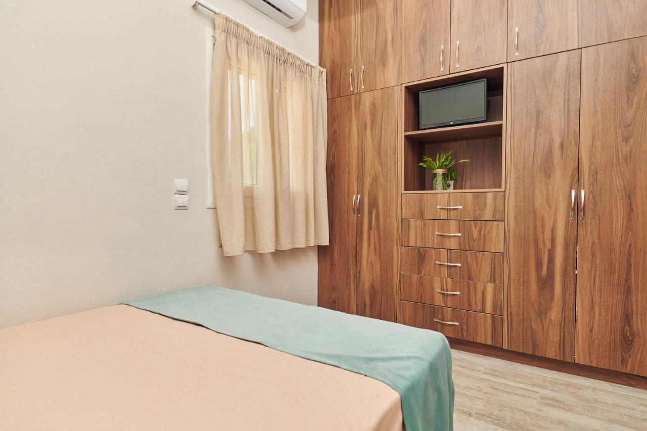 Pelagaki Sunrise Apartments Orthoniaí Dış mekan fotoğraf