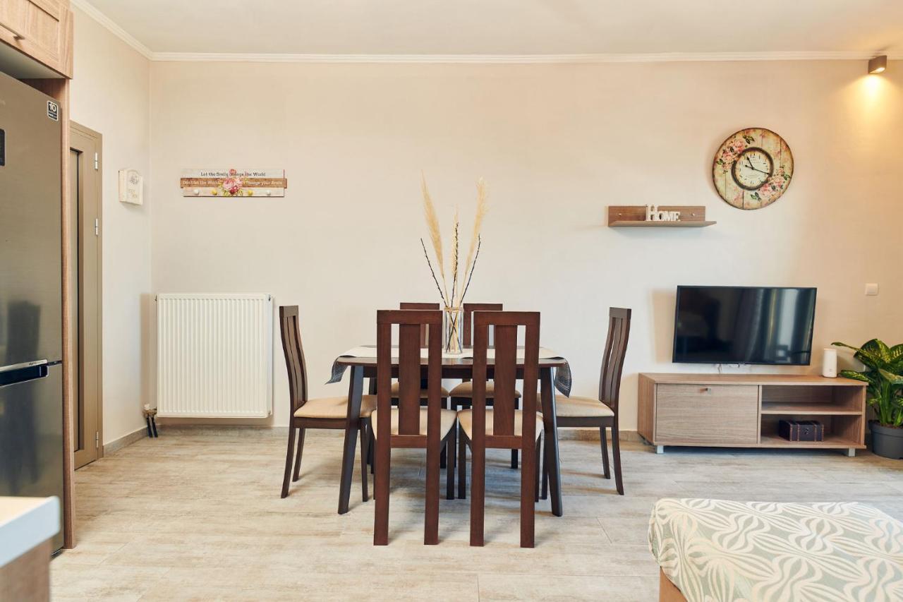 Pelagaki Sunrise Apartments Orthoniaí Dış mekan fotoğraf