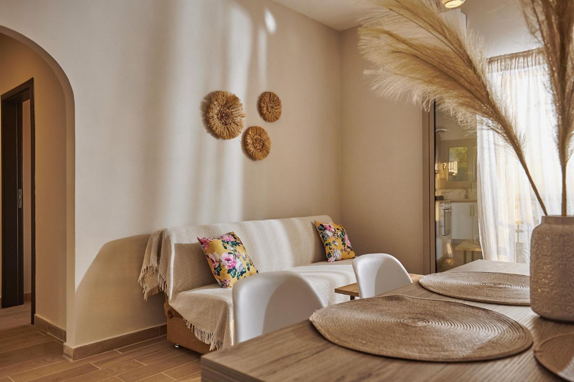 Pelagaki Sunrise Apartments Orthoniaí Dış mekan fotoğraf