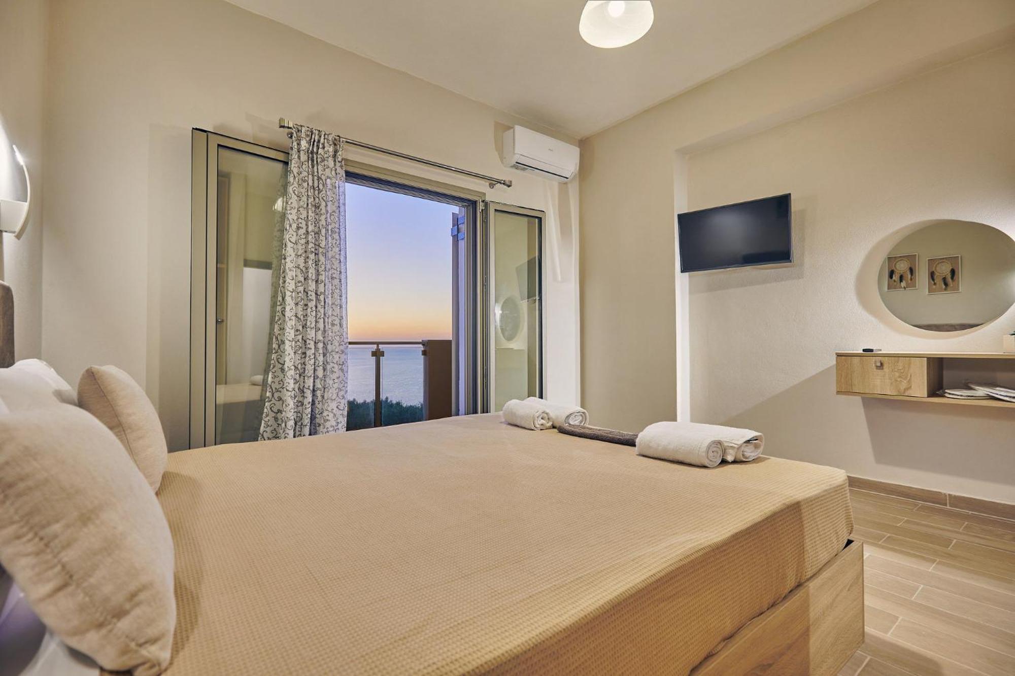 Pelagaki Sunrise Apartments Orthoniaí Dış mekan fotoğraf