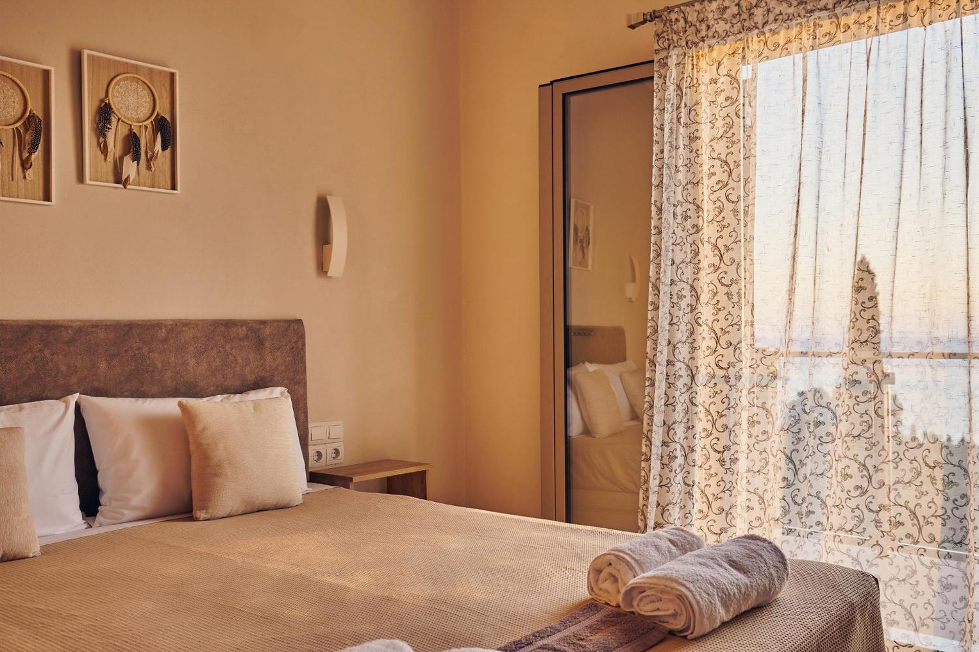 Pelagaki Sunrise Apartments Orthoniaí Dış mekan fotoğraf